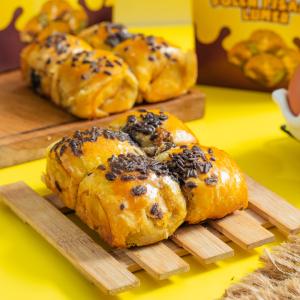 Bolen Pisang Cokelat Lumer